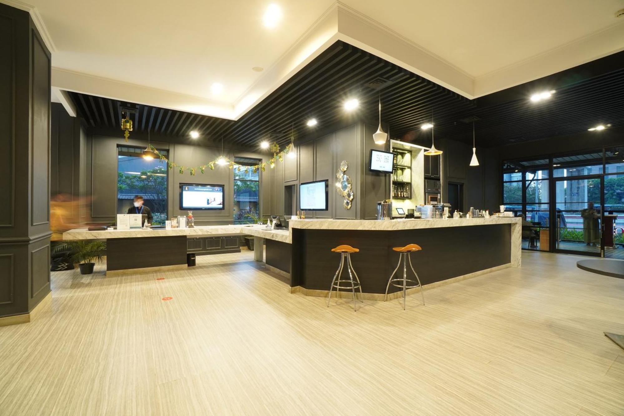 Swiss-Belinn Cawang Yakarta Exterior foto